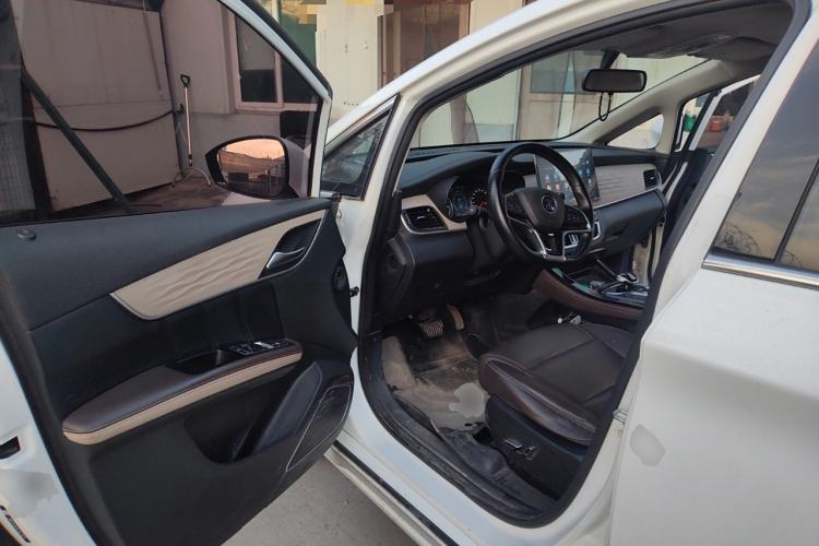 Used BYD Song MAX New Energy 2022 DM-i 105KM Prestige Model