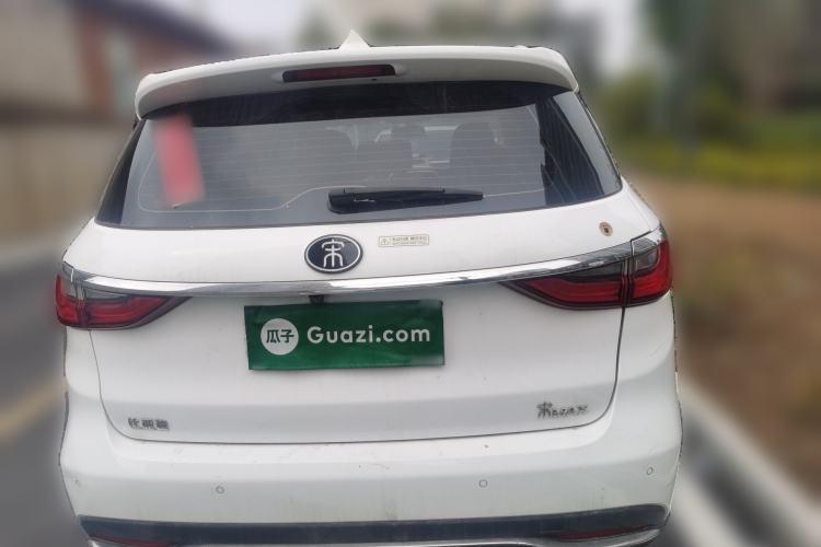 Used BYD Song MAX 2017 1.5T Automatic Smart Connect Prestige 7-Seater
