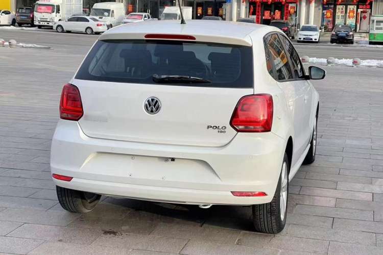 Used Volkswagen Polo 2016 1.6L Automatic Comfort Model