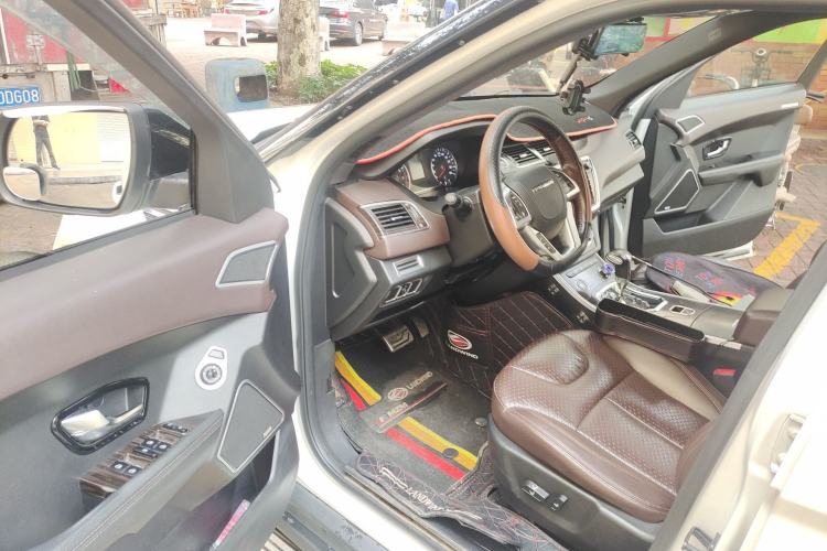 Used Land X7 2015 2.0T Panoramic Prestige Edition