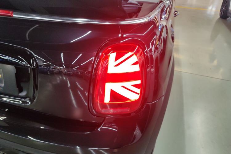 Used MINI 2023 Revised 2.0T COOPER S CABRIO Artist Right Rear Taillight