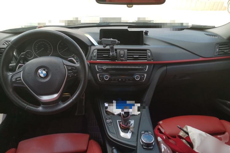 Used BMW 3 Series 2013 320i Sport Design Package
