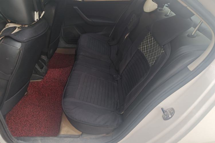 Used Volkswagen Santana 2013 1.6L Automatic Comfort Edition
