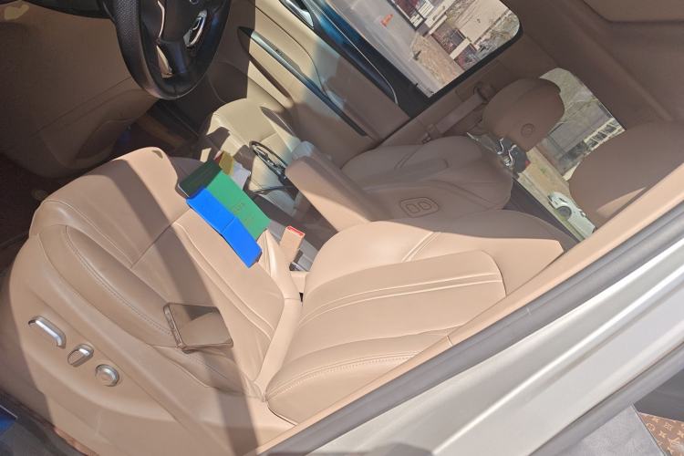 Used Buick GL8 2020 ES Land Cruiser 653T Luxury Edition