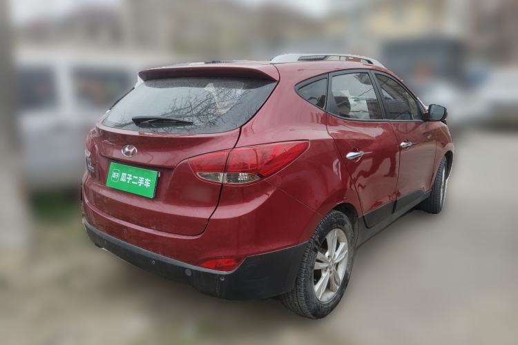 Used Hyundai ix35 2010 2.0L Automatic Two-Wheel Drive Elite Edition GLS
