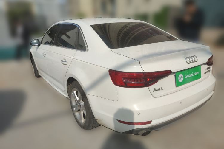 Used Audi A4L 2017 Plus 40 TFSI Ambition Model
