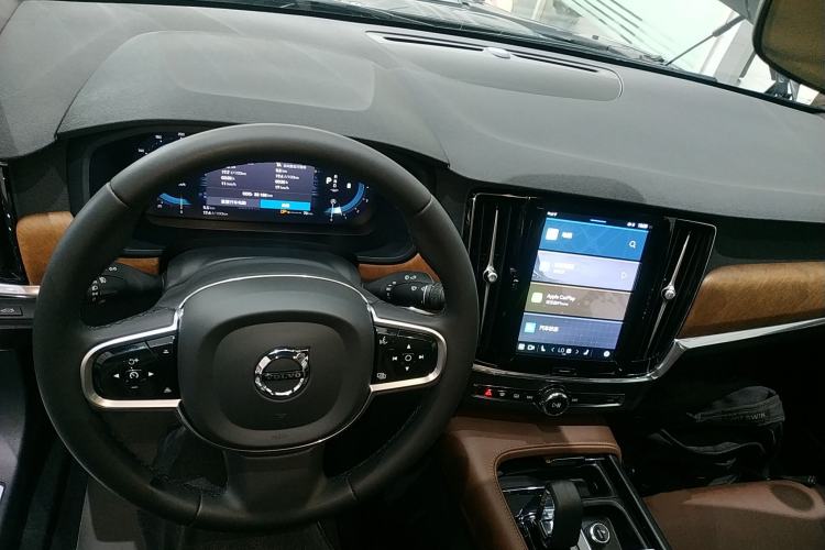 Used Volvo S90 2024 B5 Zhiyi Luxury Edition