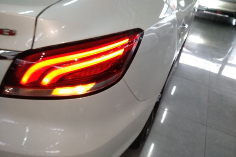 Used MG 6 2017 20T Manual Luxury Smart Connect Version China V Standard