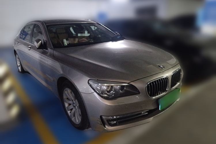 Used BMW 7 Series 2013 730Li Leading Model Front Right 45 Deg
