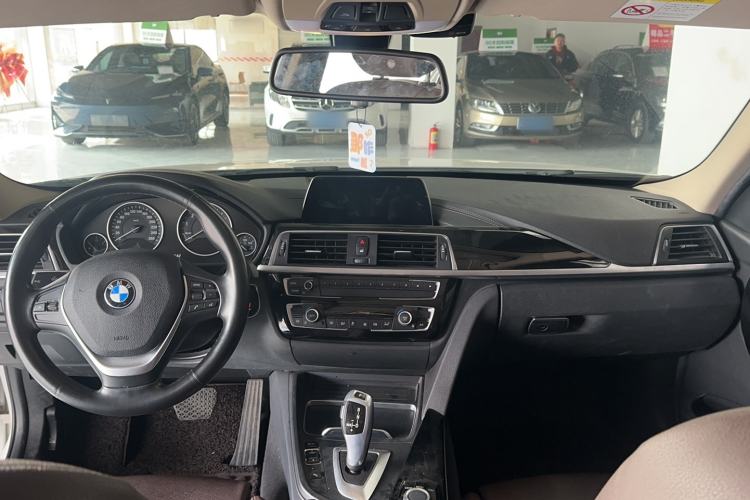 Used BMW 3 Series 2018 320Li Fashion Model
