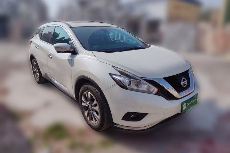 Used Nissan Murano 2021 2.5L XL Two-Wheel Drive Smart Connect Luxury Edition Front Right 45 Deg