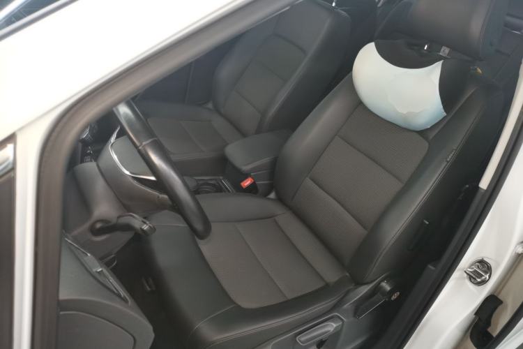 Used Volkswagen Golf Sportsvan 2018 230TSI Automatic Trend Edition Left Front Seat