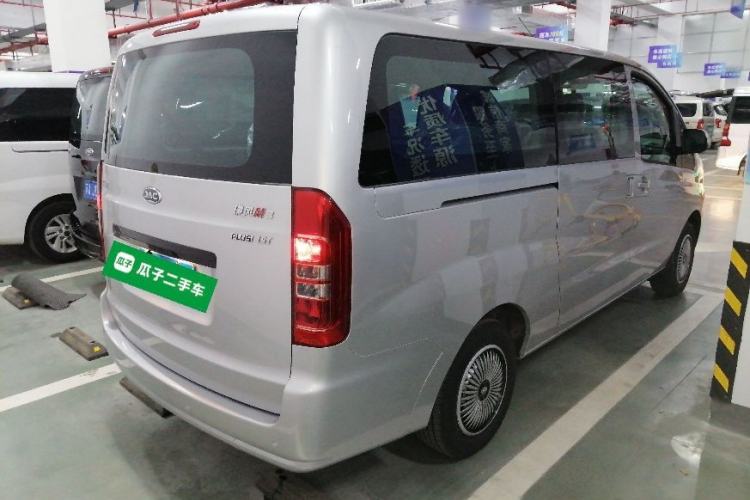 Used JAC Refine M3 2025 PLUS 1.5T Manual Classic Edition 7 Seats
