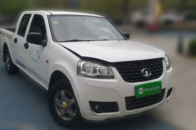 Used Great Wall Wingle 5 2014 2.8T Entry-Level Big Double-Cab GW2.8TC Front Right 45 Deg