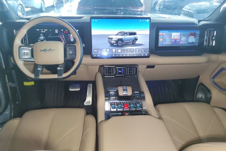 Used Formula Leopard Leopard 8 2025 Smart & Brave Flagship Edition 6 Seats
