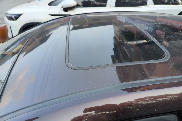 Used Geely Auto Emgrand 2015 Sedan 1.5L CVT Upward Version
