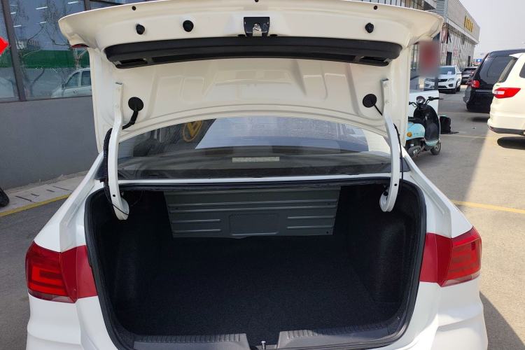 Used Volkswagen Santana 2018 1.5L Manual Fashion Edition
