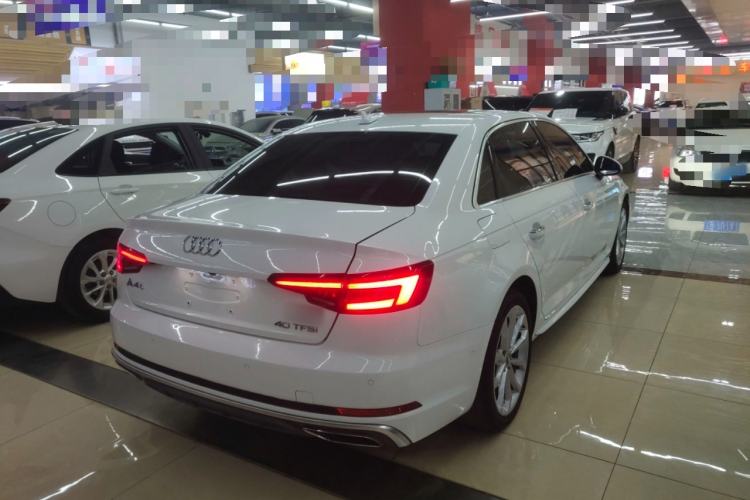 Used Audi A4L 2019 40 TFSI Fashion Version China V