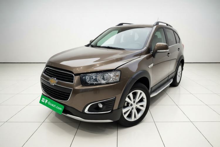 Used Chevrolet Captiva 2015 2.4L 4x4 Flagship Edition 7-Seater
