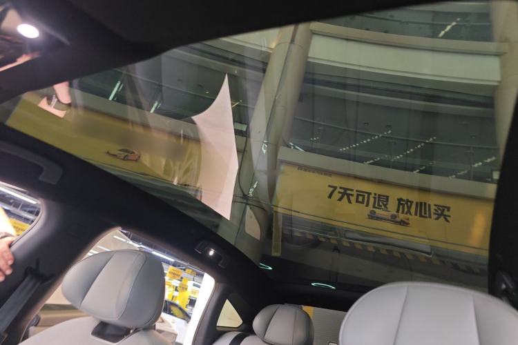 Used Nissan N7 2025 625 Pro Headliner