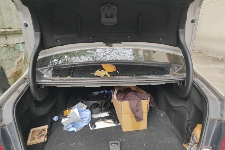 Used Mercedes-Benz E-Class 2014 Restyled E 260 L Sport Edition Trunk