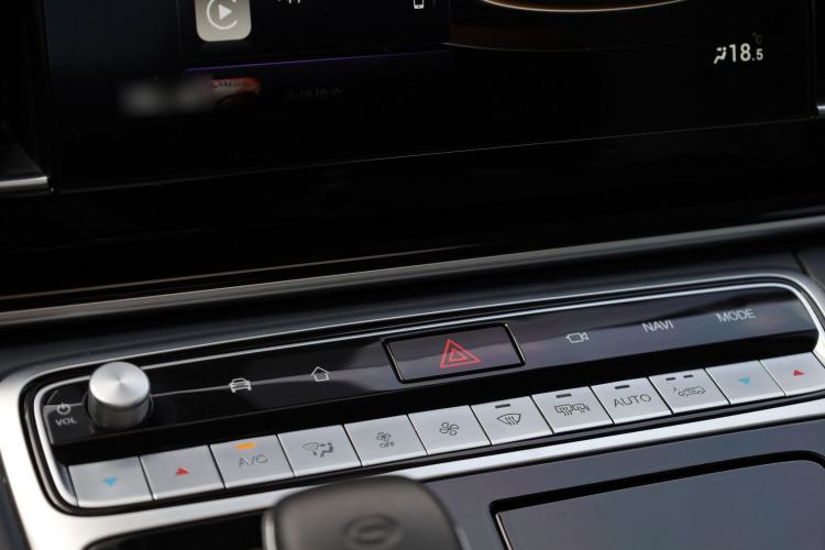 Used GAC Trumpchi M8 2023 Lingxiu Series 390T Prestige Edition
