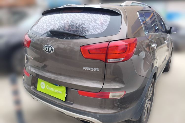 Used Kia Sportage R 2015 2.0L Automatic Two-Wheel Drive DLX Model
