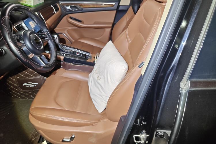 Used Zotye SR9 2017 2.0T Automatic Ultimate Edition
