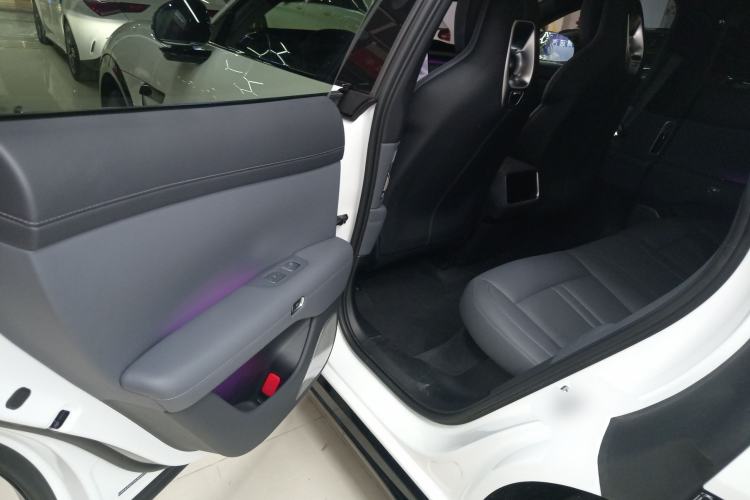 Used Xiaomi Auto YU7 2025 Ultra-Long Range Rear-Wheel Drive Version
