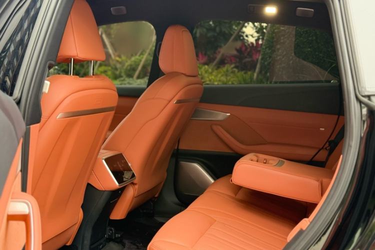 Used ONVO L60 2024 85 kWh Rear-Drive Version
