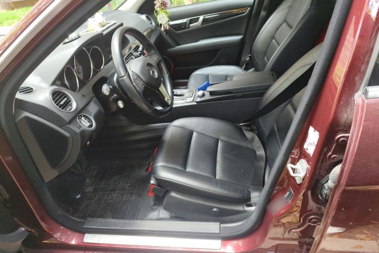 Used Mercedes-Benz C-Class 2013 C 260 CGI Fashion Model
