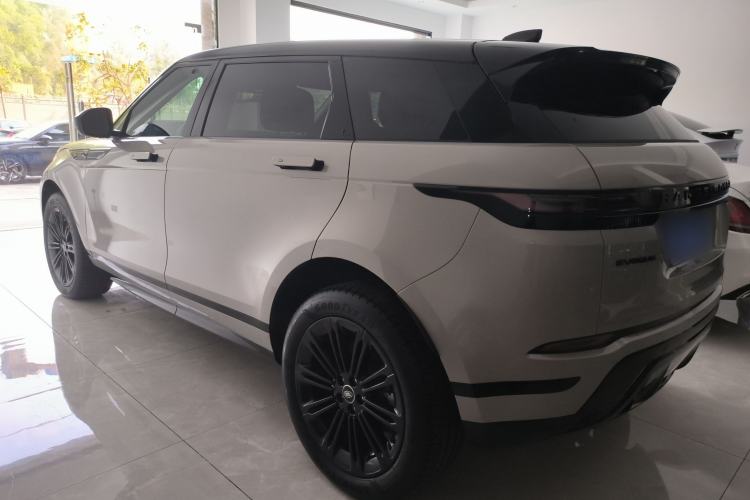 Used Land Rover Range Rover Evoque 2024 Aurora L 249 PS Prestige Light-Chasing Edition