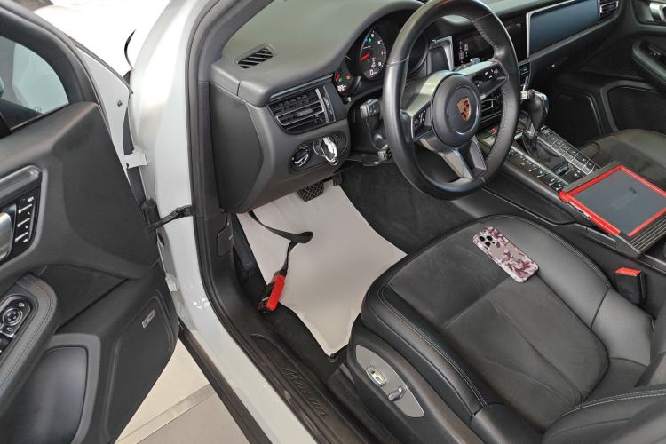 Used Porsche Macan 2020 Macan 2.0T