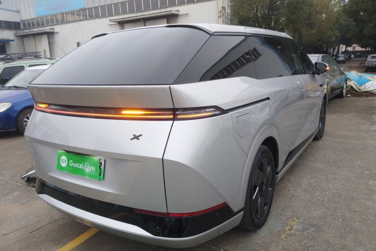 Used XPeng X9 2024 610 Long-Range Pro