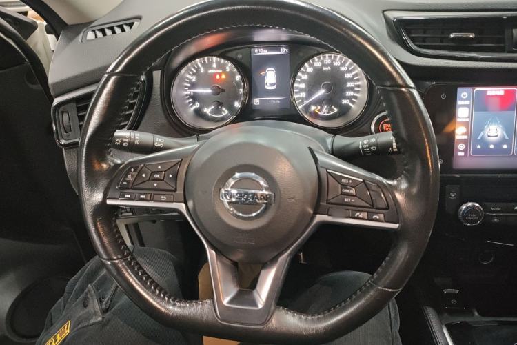 Used Nissan X-Trail 2019 2.0L CVT Smart Connect Comfort Edition 2WD