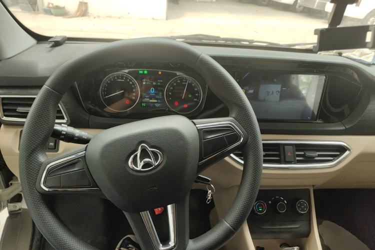 Used CHANGAN KUAYUE Xing V7 EV 2024 316 km Luxury Dual-Door Version 7 Seats