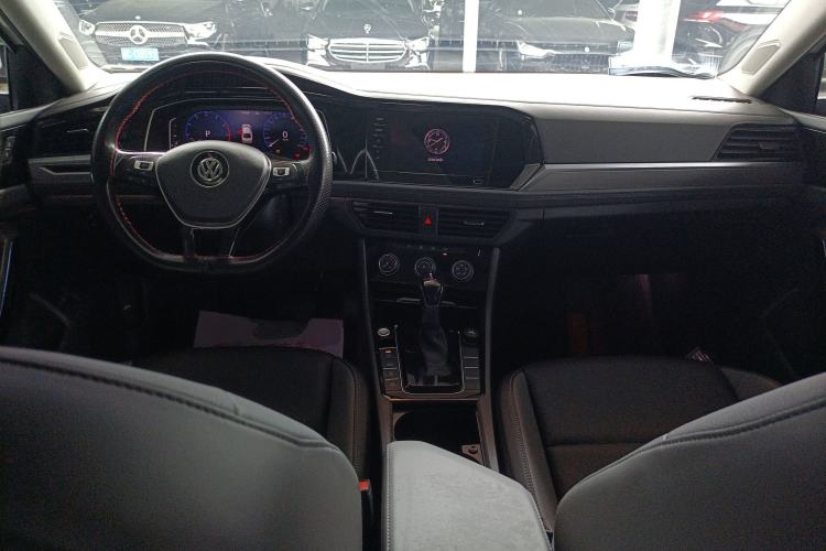 Used Volkswagen Sagitar 2022 280TSI DSG Excellence Edition Center Console