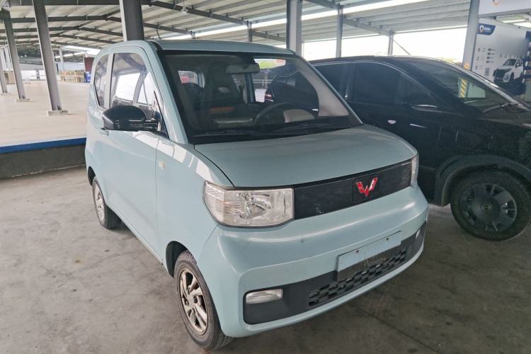 Used Wuling Hongguang MINIEV 2020 Zizai Version Lithium-NMC Front Right 45 Deg