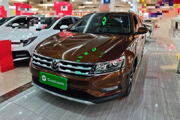 Used Volkswagen Cross Lavida 2016 230TSI DSG Luxury Edition