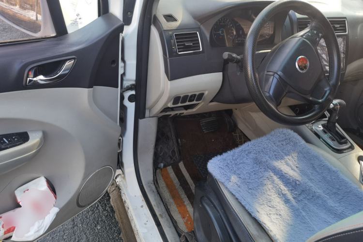 Used FORTHING Joyear XV 2015 1.6L CVT Comfort Model