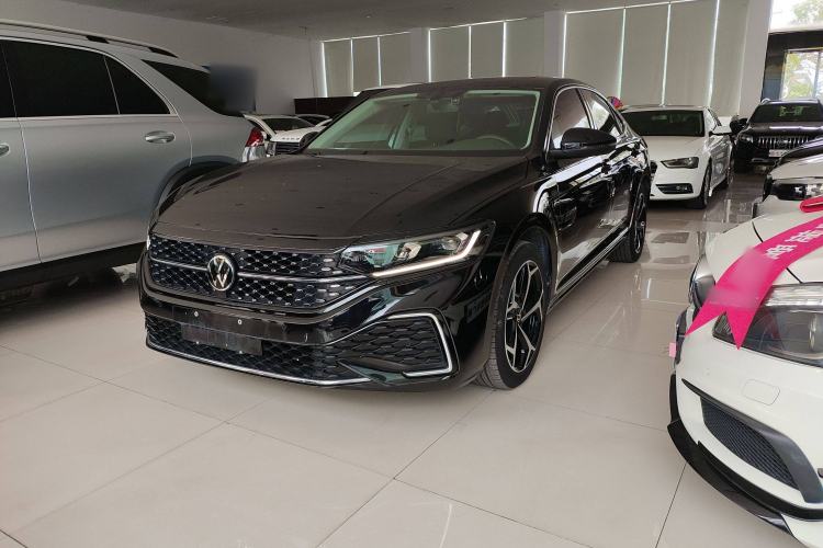 Used Volkswagen Passat 2023 Revised 330TSI Starry Elite Edition