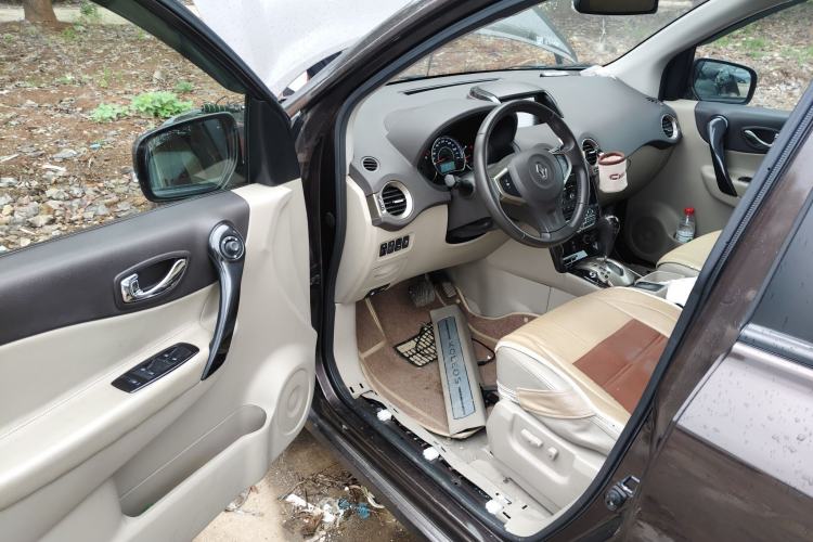 Used Renault Koleos 2014 Revised Version 2.5L Two-Wheel Drive Comfort Edition
