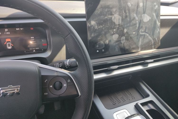 Used BAIC Off-Road BJ30 2024 1.5T Light Wilderness Pro Edition Center Console