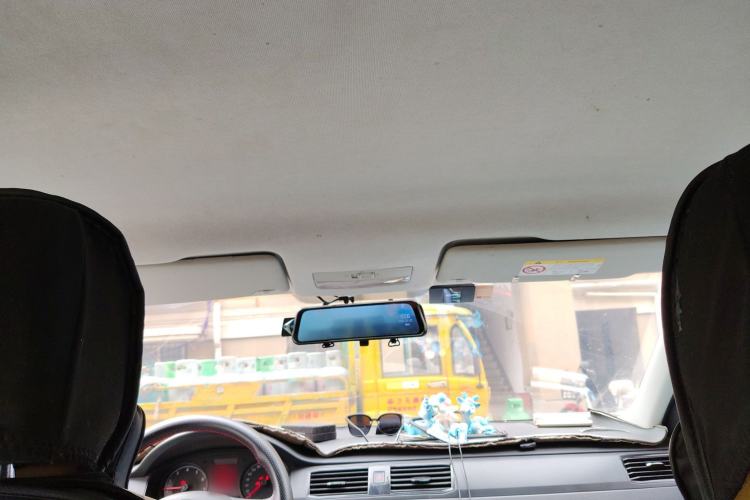 Used Volkswagen Santana 2019 1.5L Manual Fashion Edition China VI Standard Headliner