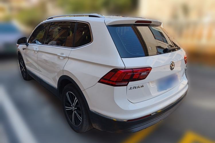 Used Volkswagen Tiguan L 2019 330TSI Automatic Two-Wheel Drive Panoramic Comfort Edition China VI Standard