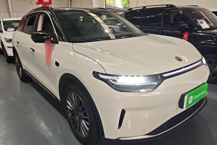 Used Leapmotor C11 2024 All-Electric 580 Luxury Edition Front Right 45 Deg