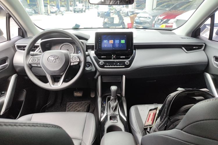 Used Toyota FRONTLANDER 2022 2.0L CVT Luxury Edition