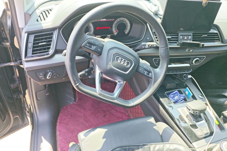 Used Audi Q5L 2022 45T Luxury Dynamic Model
