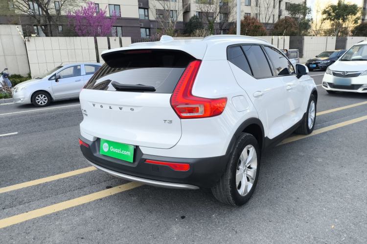 Used Volvo XC40 2021 T3 Smart & Stylish Edition Rear Right 45 Deg