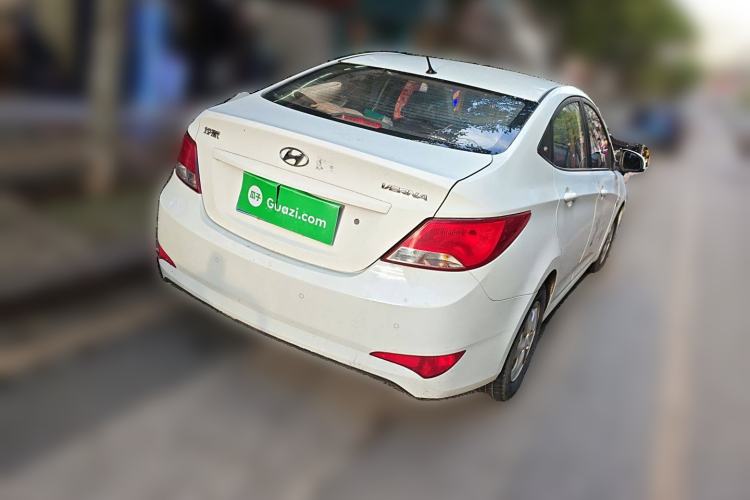 Used Hyundai Verna (older generation) 2016 1.4L Manual Smart GLS Trim